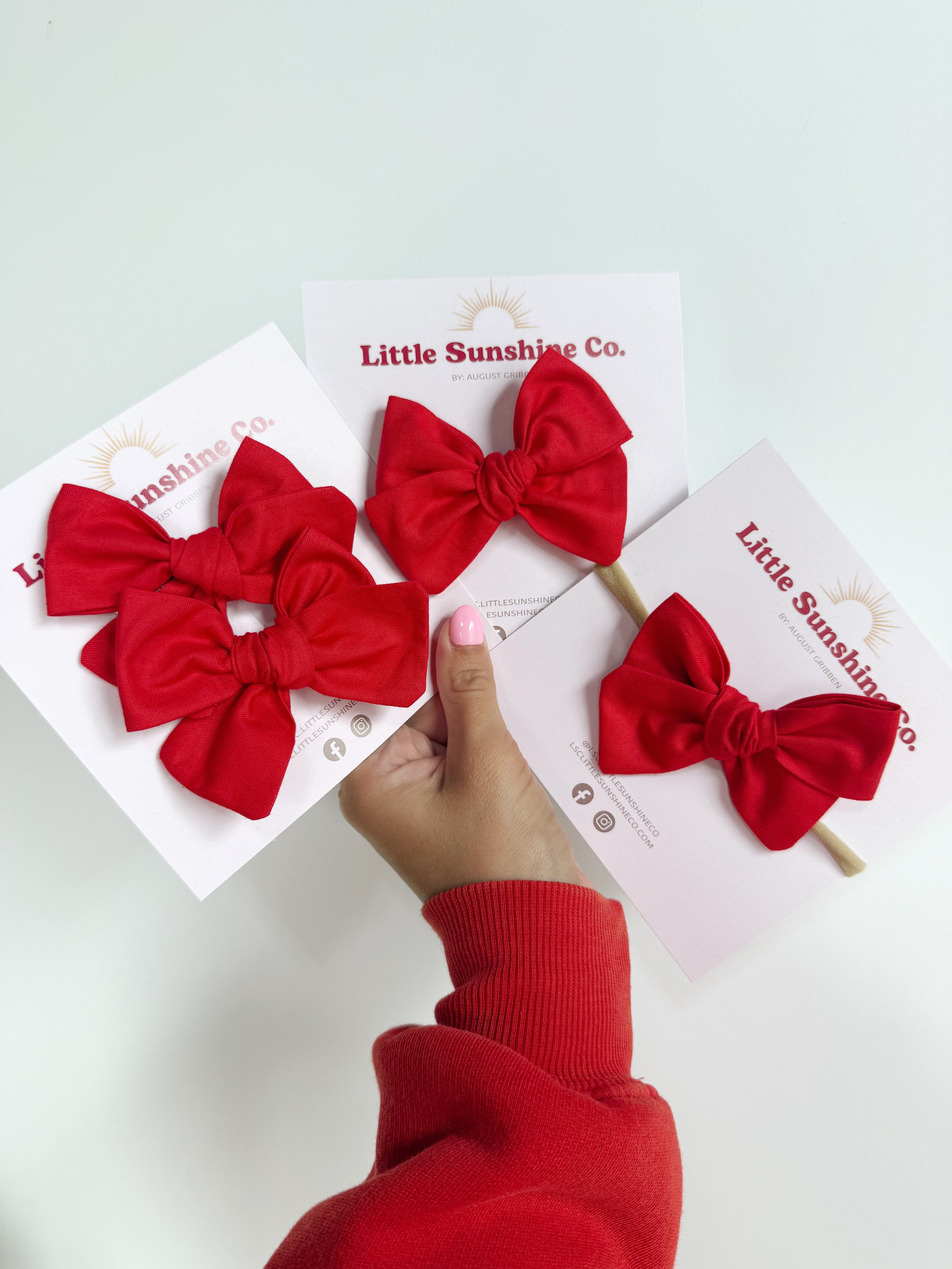 Red Pinwheel Bows