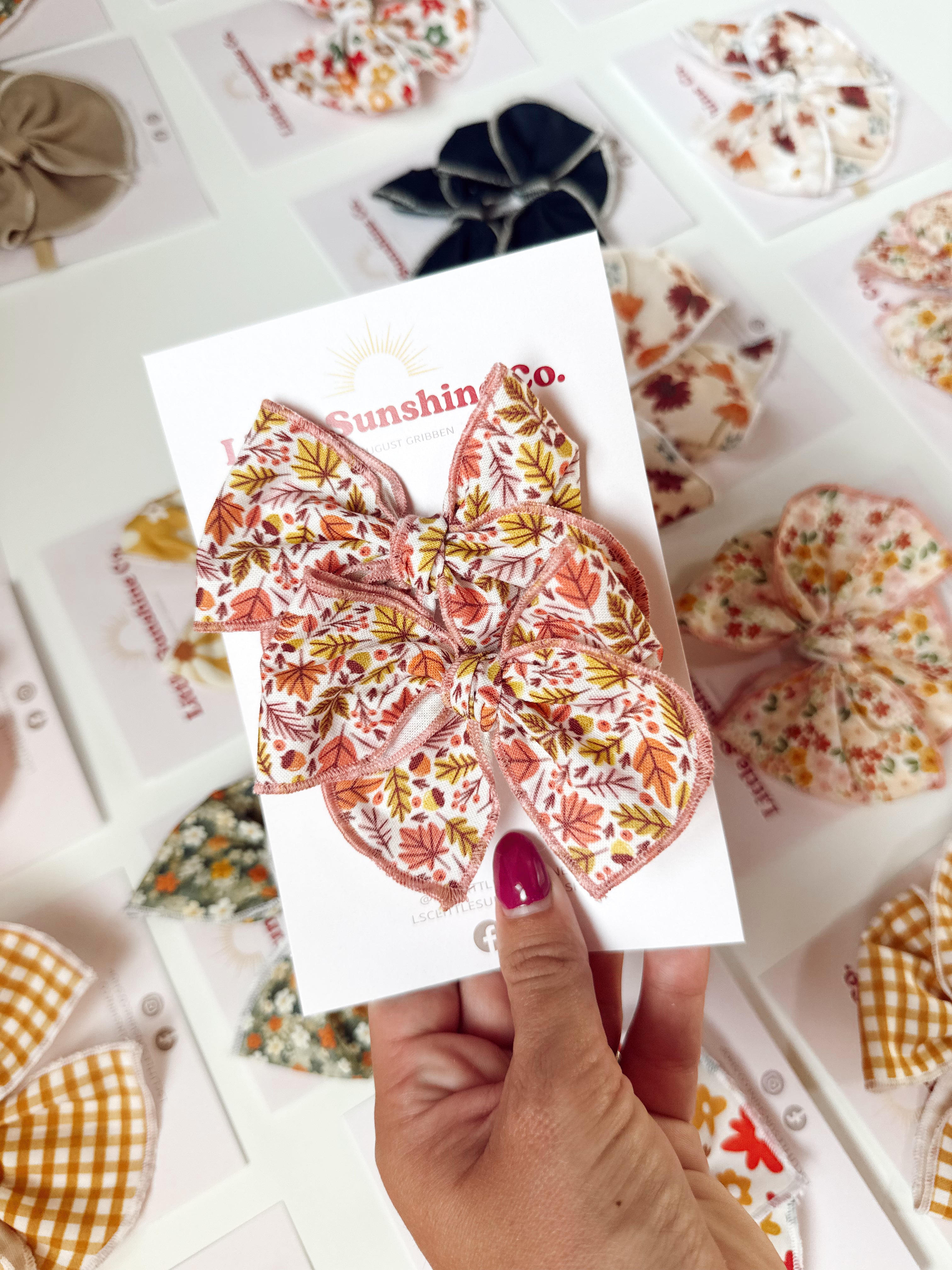 Falling for you Hair Bows 🍂🎀