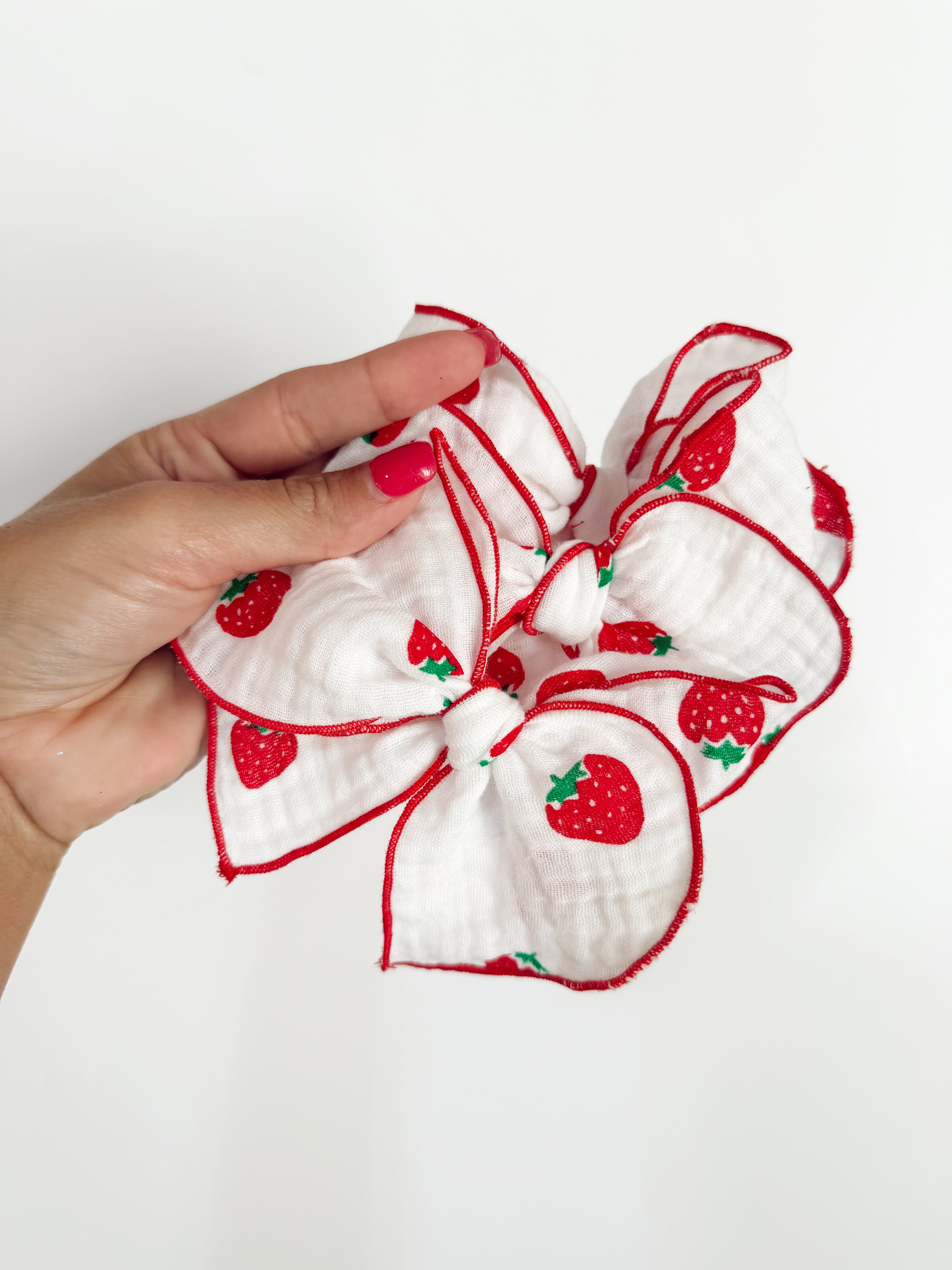 Strawberry Gauze Bows 🍓🍰
