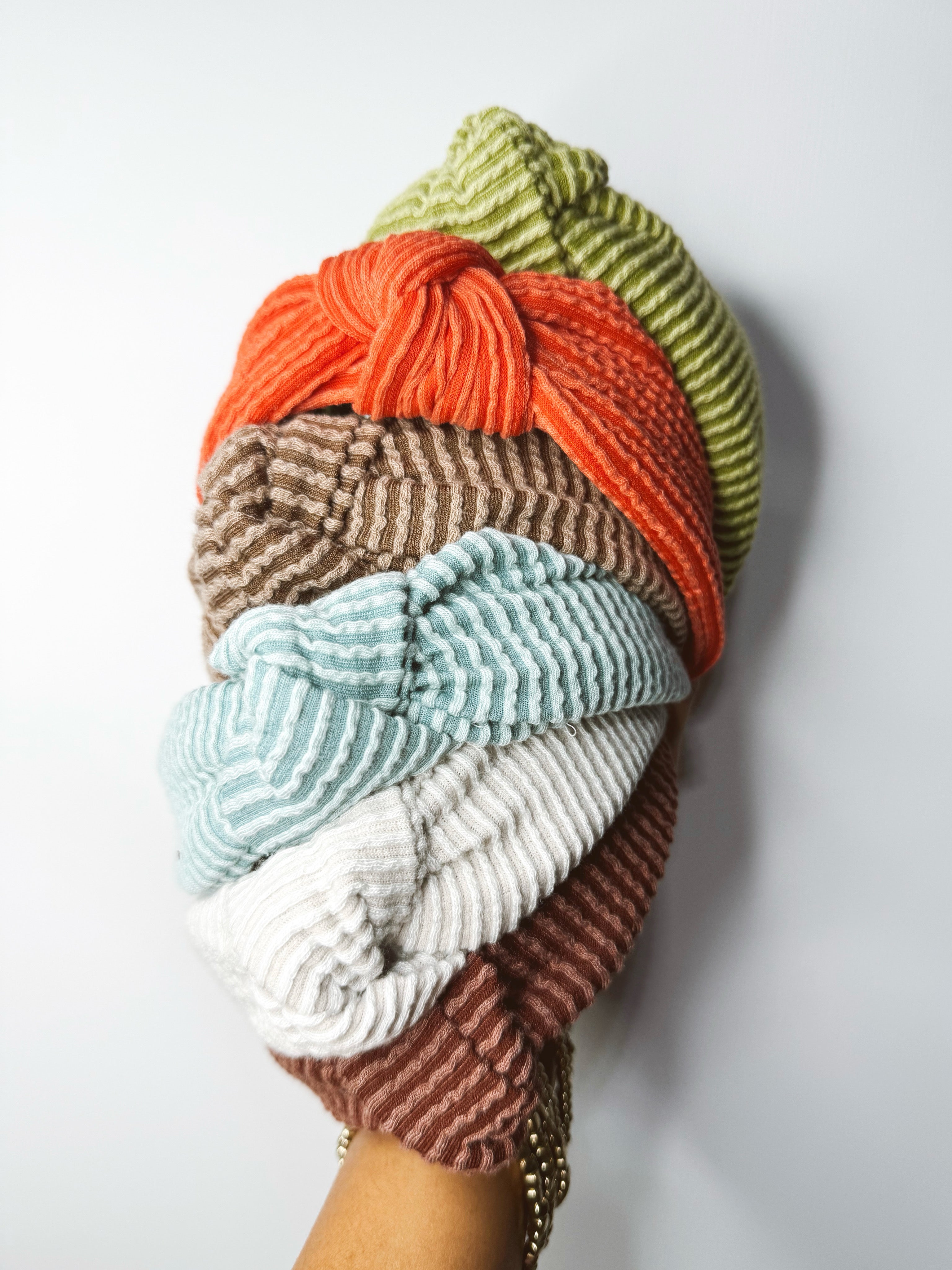 Ribbed Wavy Knotted Headbands