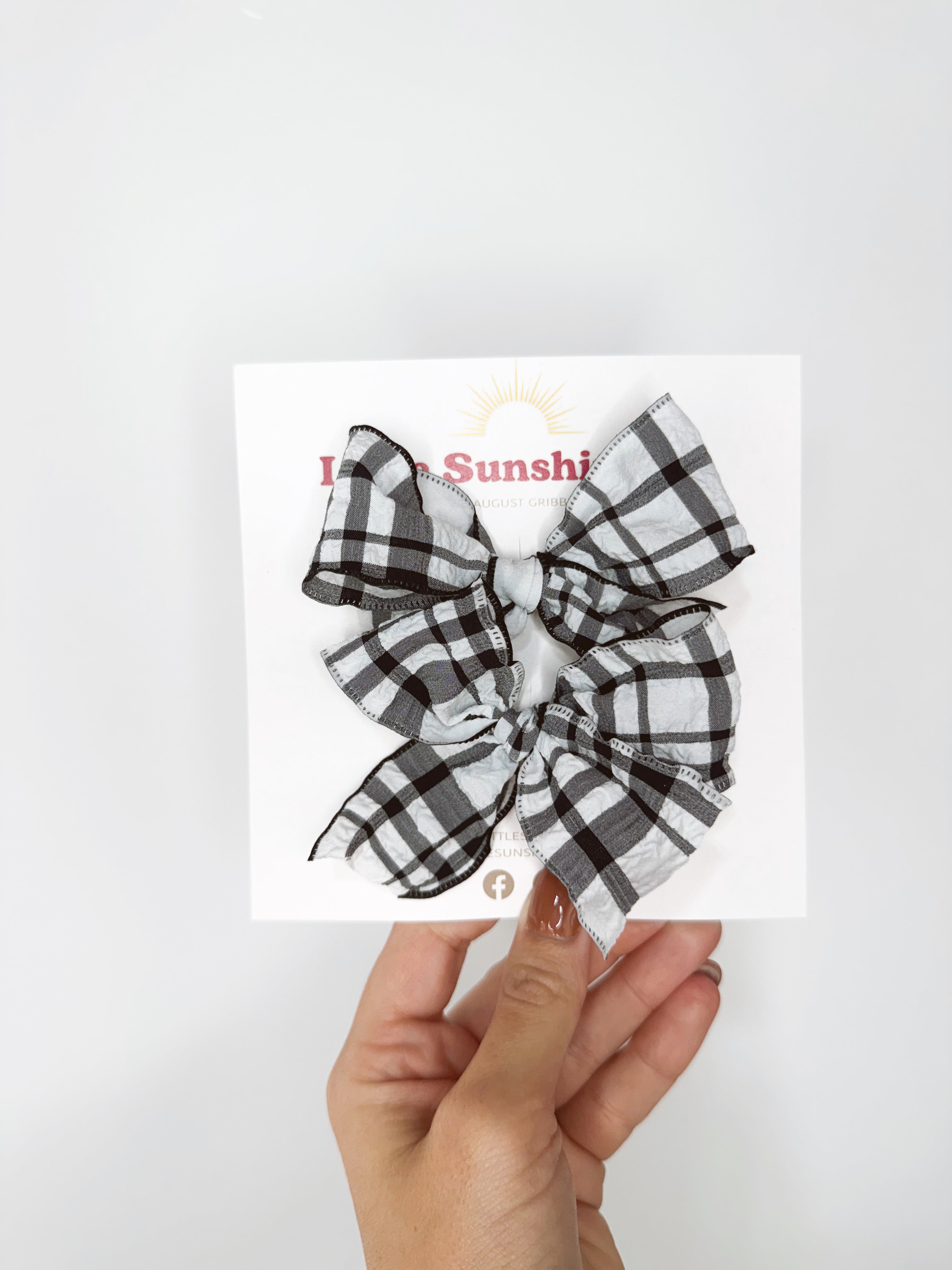 Modern Classic - Ribbon Bows