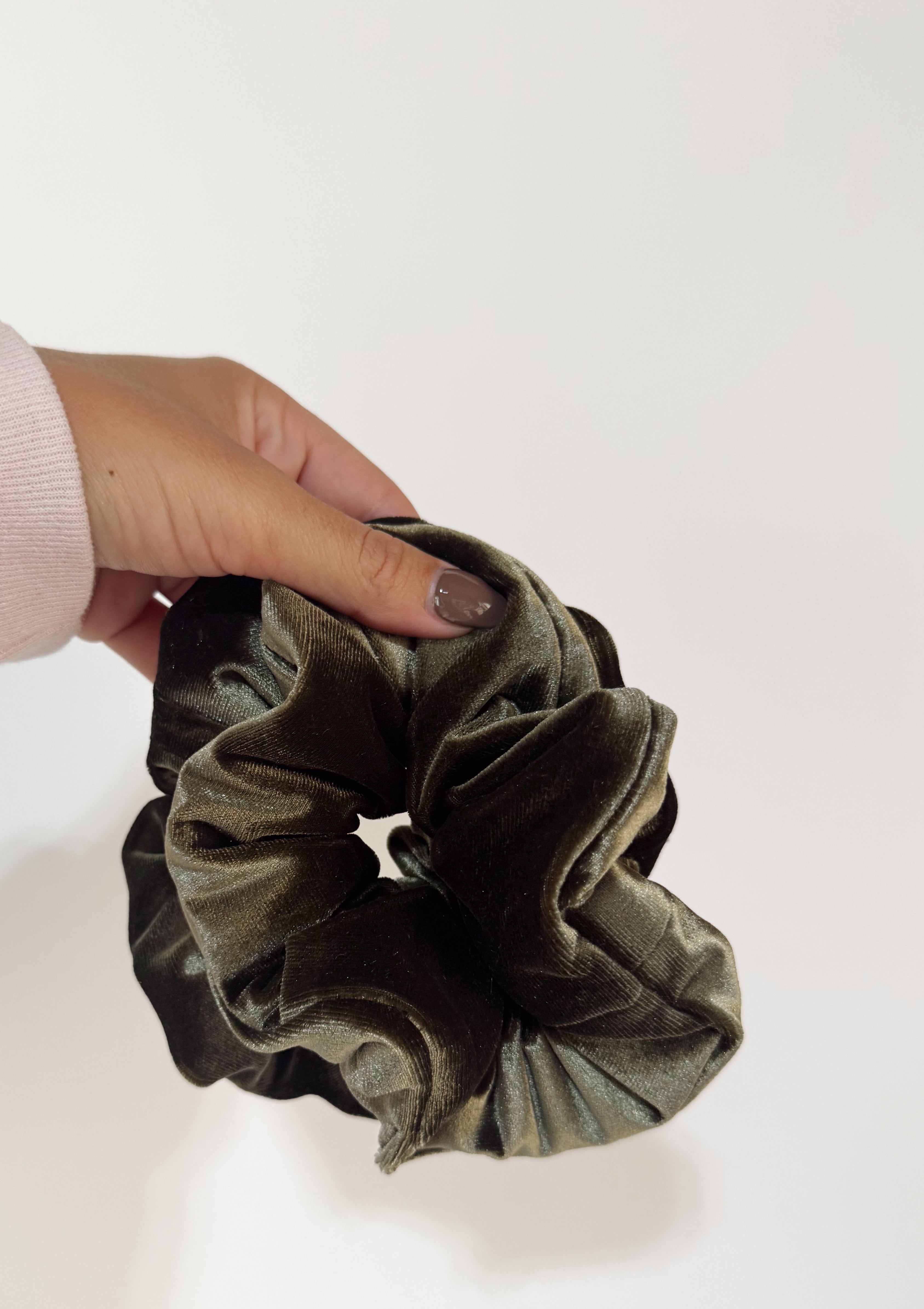 Olive & Oak Scrunchies 🌿🤎