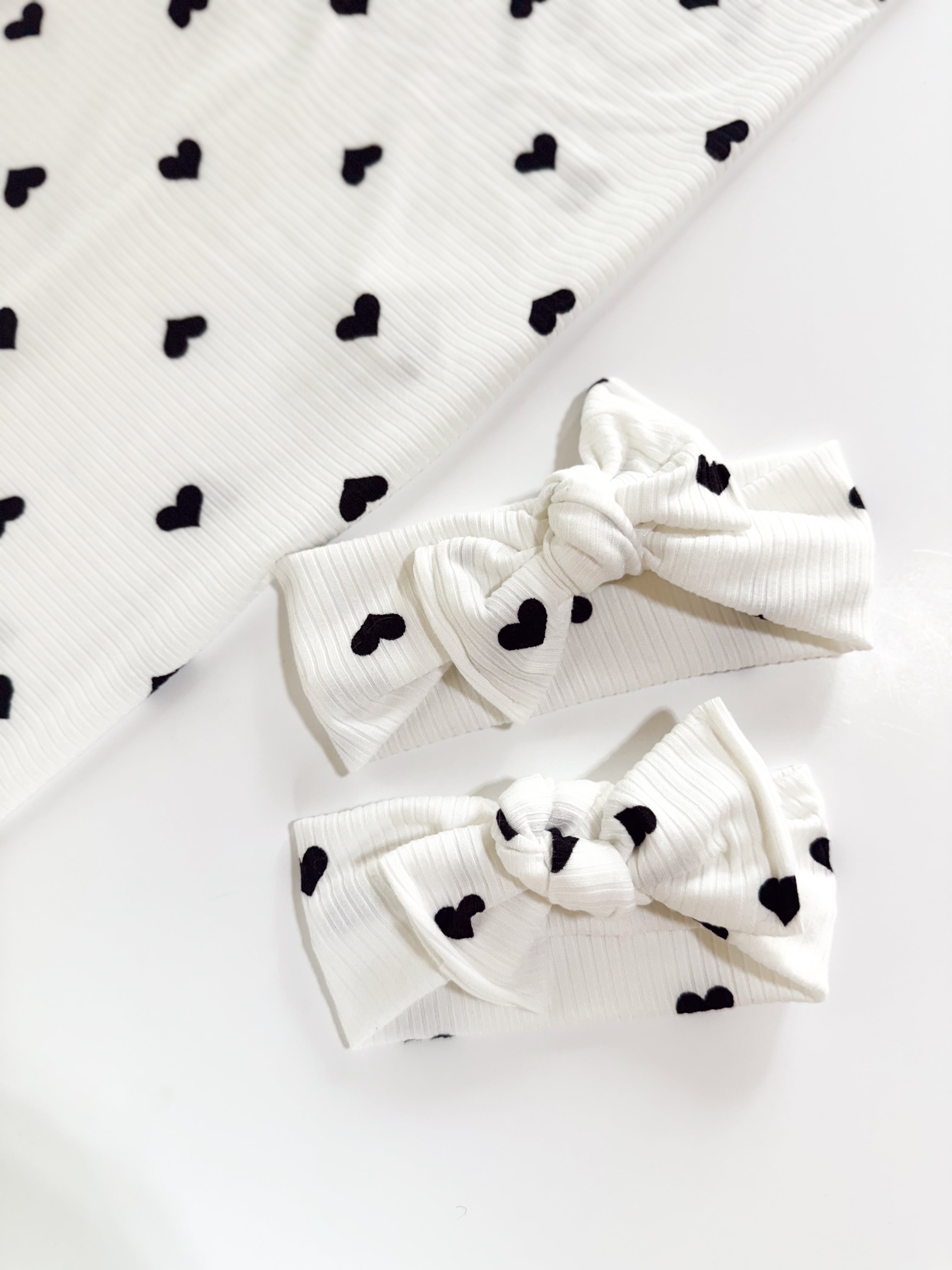 Ribbed White with Black Heart Headwraps