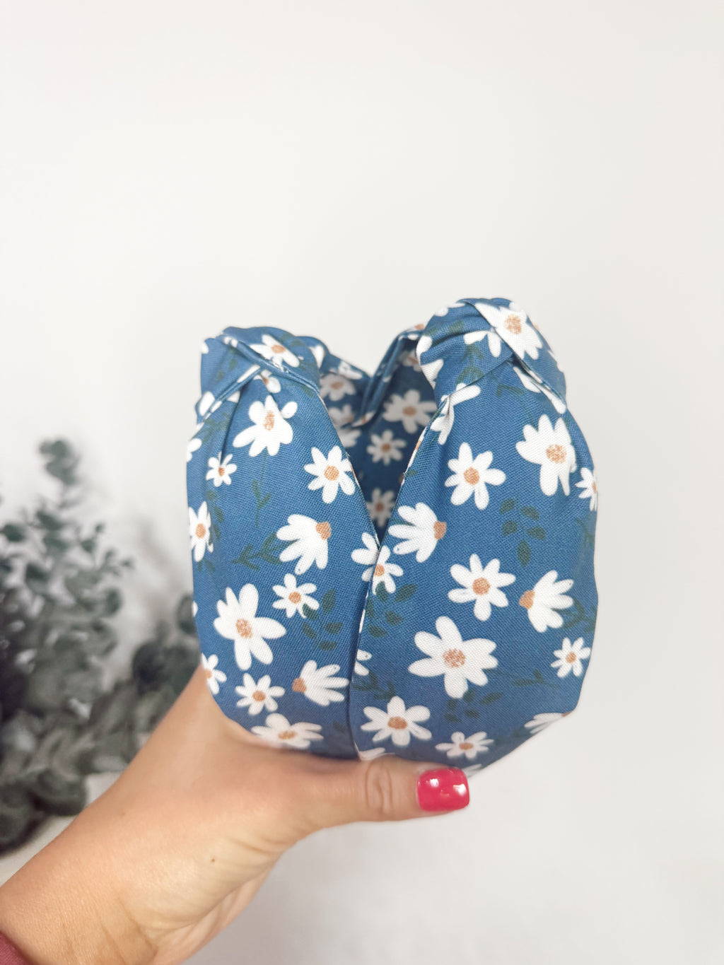 Lake Day Daisy Knotted Headbands