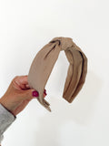 Taupe Knotted Headband 🤎