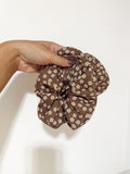 Honey Daisy Scrunchies 🍯🌼