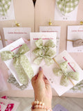 Large Clip - Light Green Ribbon Bows