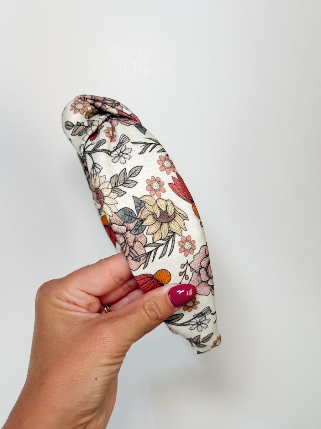 Faded Floral Knotted Headbands 🌼